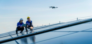 Inspecția termică a panourilor solare cu drone aeriene
