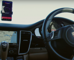Huawei va folosi Mate 10 Pro la vehiculele fără șofer