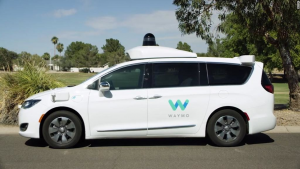 Waymo One, serviciu de taxi „aproape” autonom (2)